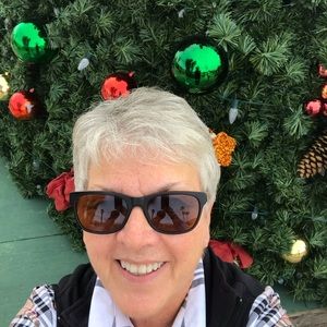 Meet your Posher, Cheryl